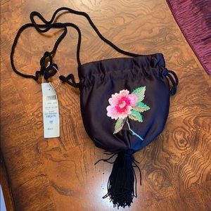 NWT Cache Black day shoulder bag handbag embroidered flower wedding prom dressy